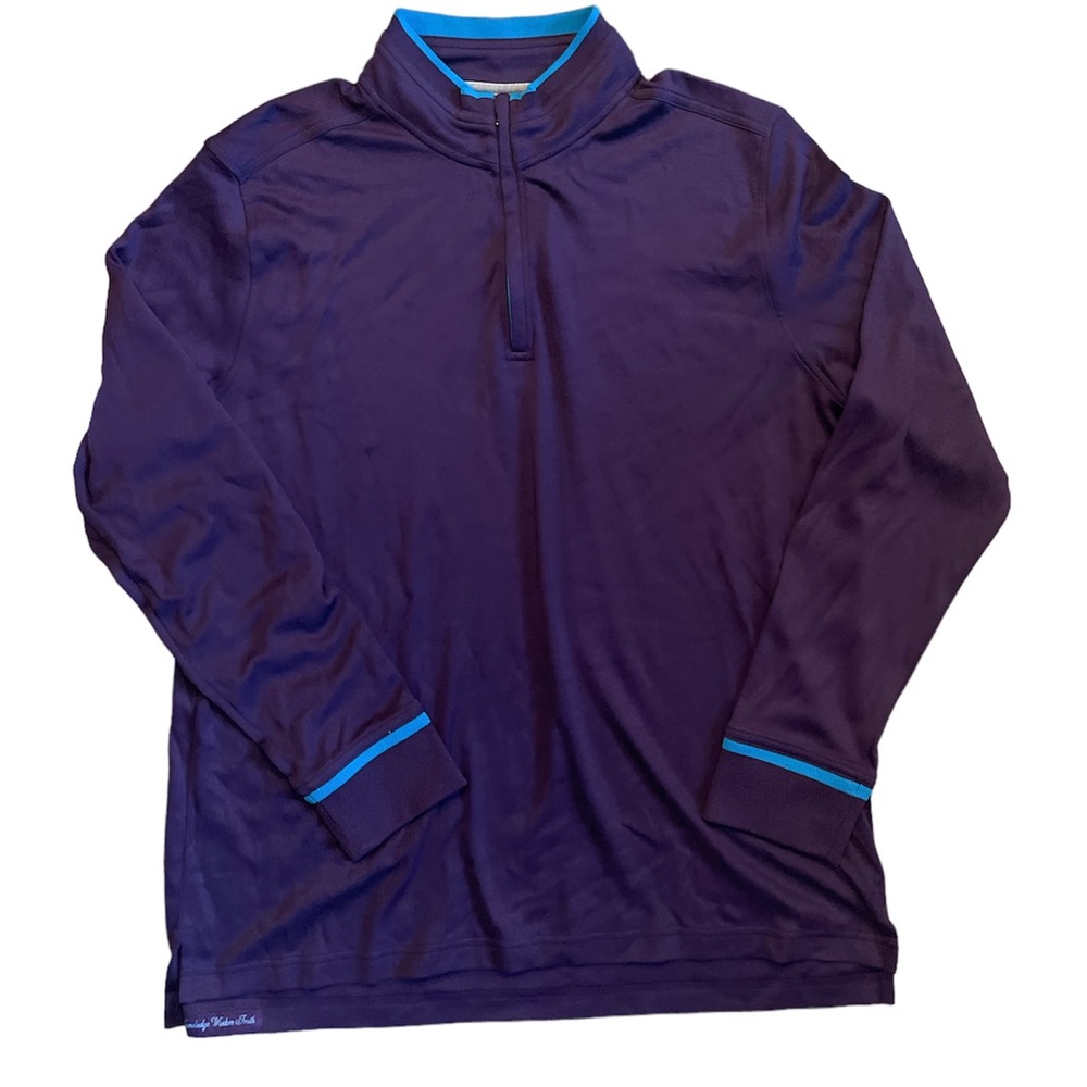 Robert Graham pullover